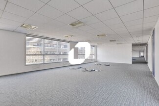 More details for Mixed-use to Rent