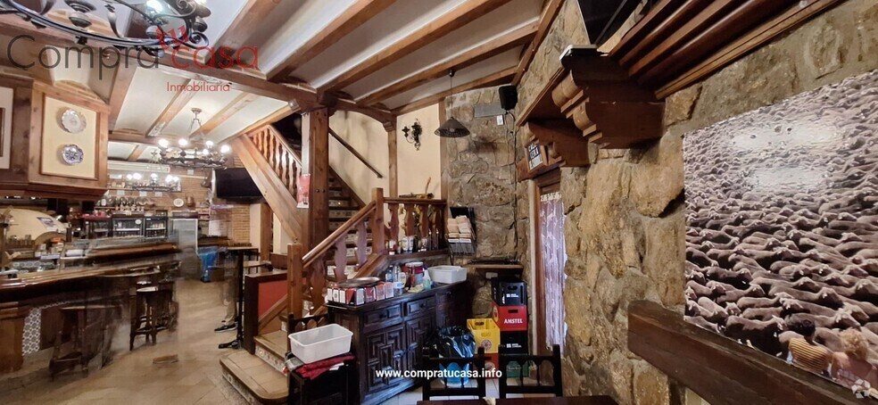 Calle Real, 95, Palazuelos de Eresma, Segovia to rent - Building Photo - Image 2 of 10