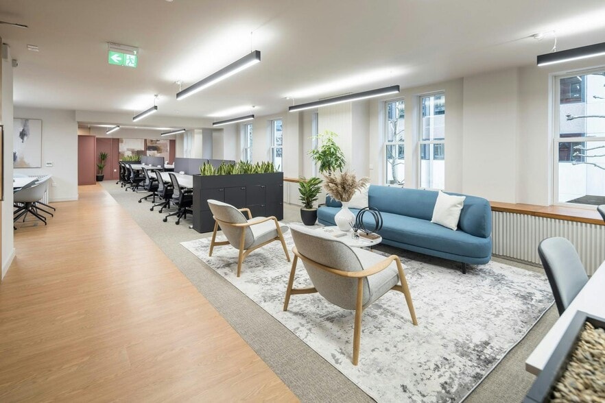 8-10 Hatton Garden, London to rent - Building Photo - Image 2 of 16