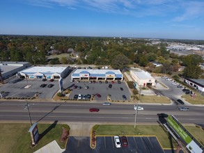 1810 E Highland Dr, Jonesboro, AR for sale Building Photo- Image 1 of 1