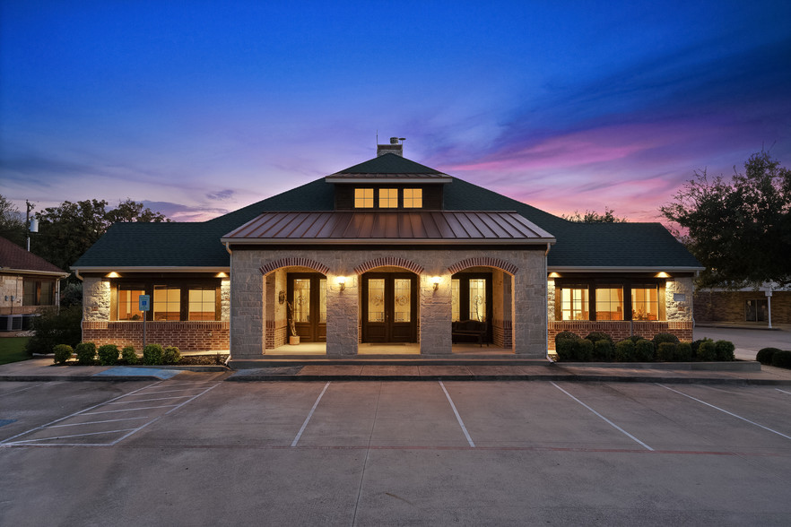 1105 Cheek Sparger Rd, Colleyville, TX for sale - Building Photo - Image 1 of 23