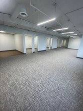 319 Clematis St, West Palm Beach, FL to rent Interior Photo- Image 2 of 5