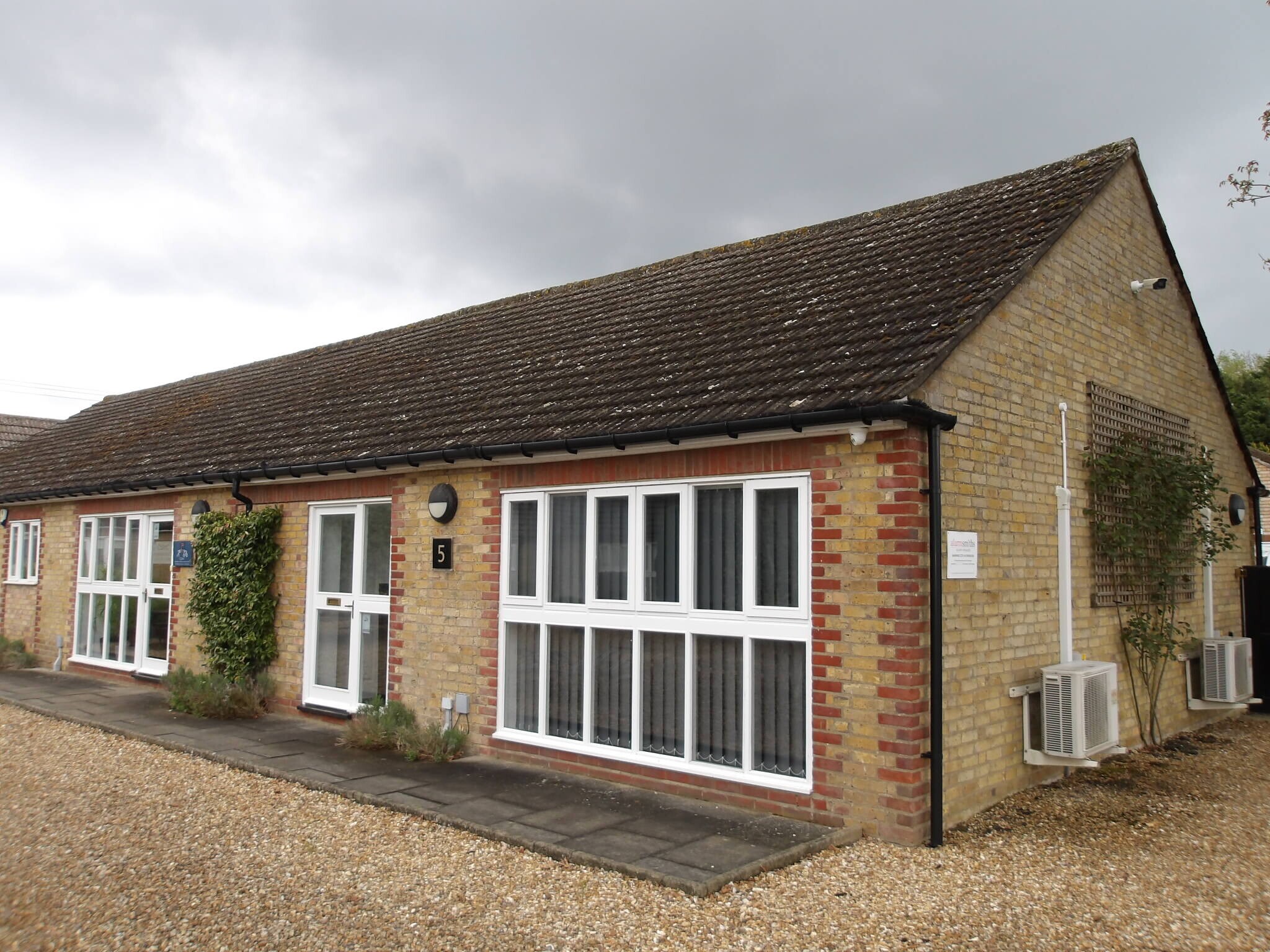 9 West St, Comberton for sale Building Photo- Image 1 of 1