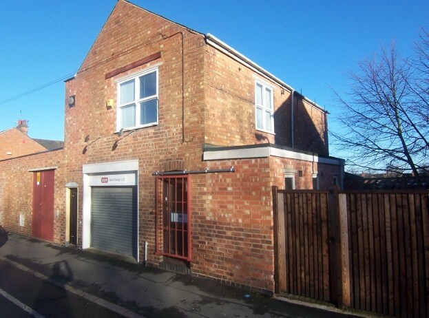 3 Tom Brown St, Rugby for sale Primary Photo- Image 1 of 1