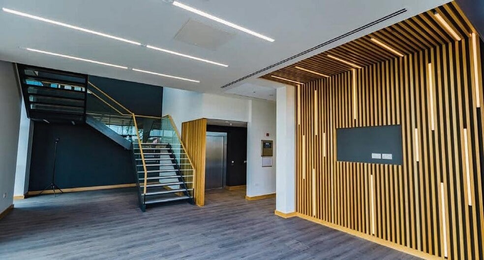 Meaford Rd, Stone to rent - Interior Photo - Image 3 of 8