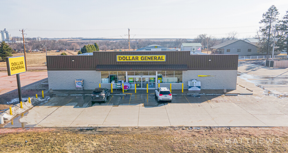 301 W 4th St, Dell Rapids, SD for sale - Primary Photo - Image 1 of 1