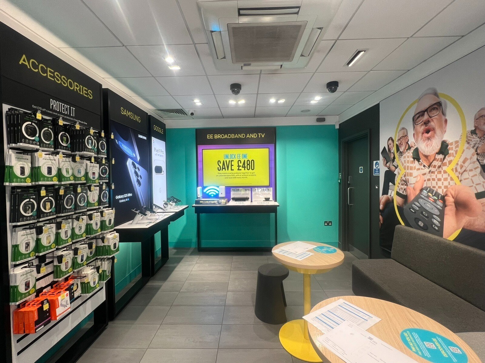 14-22 Effingham St, Rotherham to rent Interior Photo- Image 1 of 3