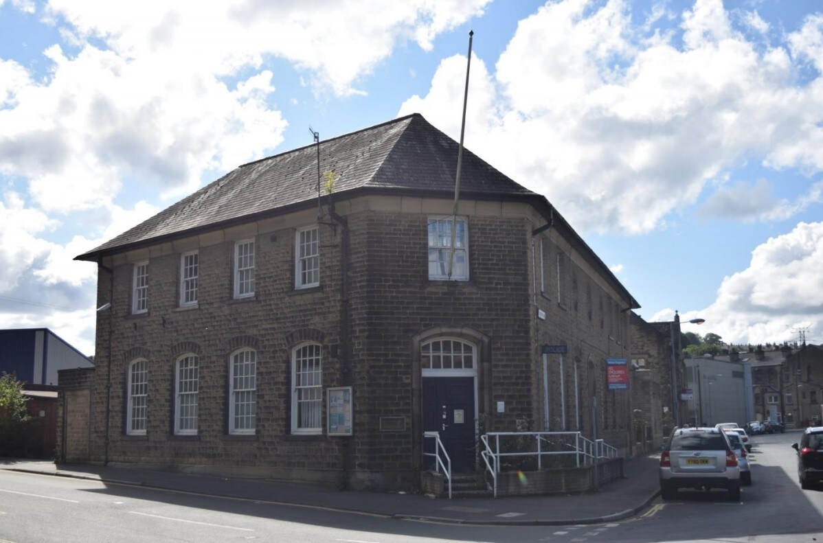Station Rd, Sowerby Bridge for sale Primary Photo- Image 1 of 1