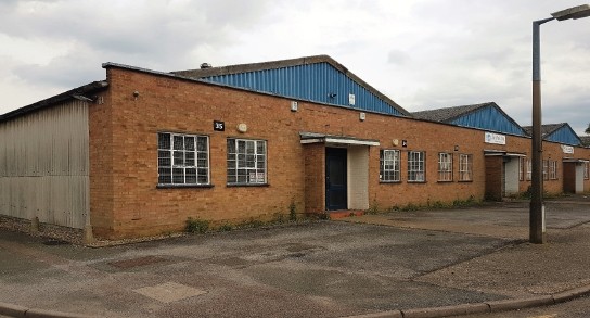 Caxton Hl, Hertford to rent - Building Photo - Image 2 of 2