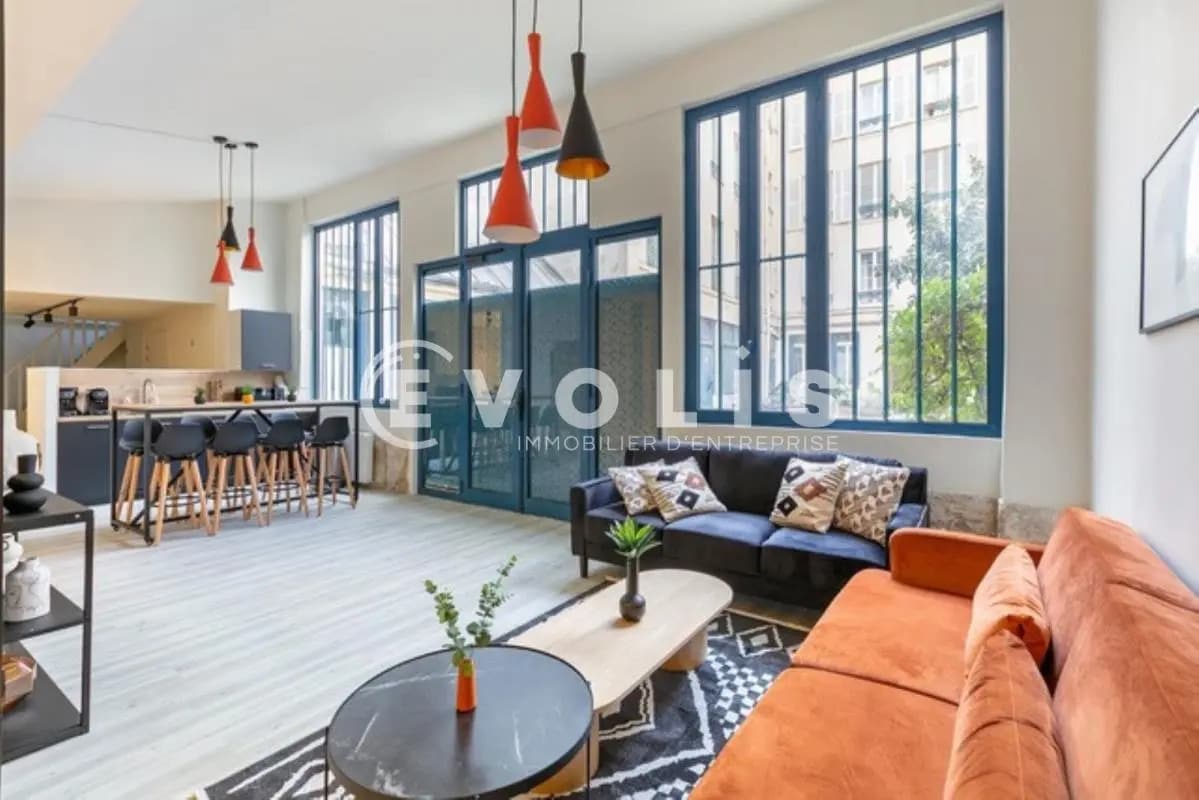 Office in Paris for sale Interior Photo- Image 1 of 14