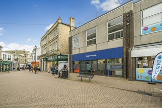 13-13A Bank St, Newquay for rent Primary Photo- Image 1 of 6