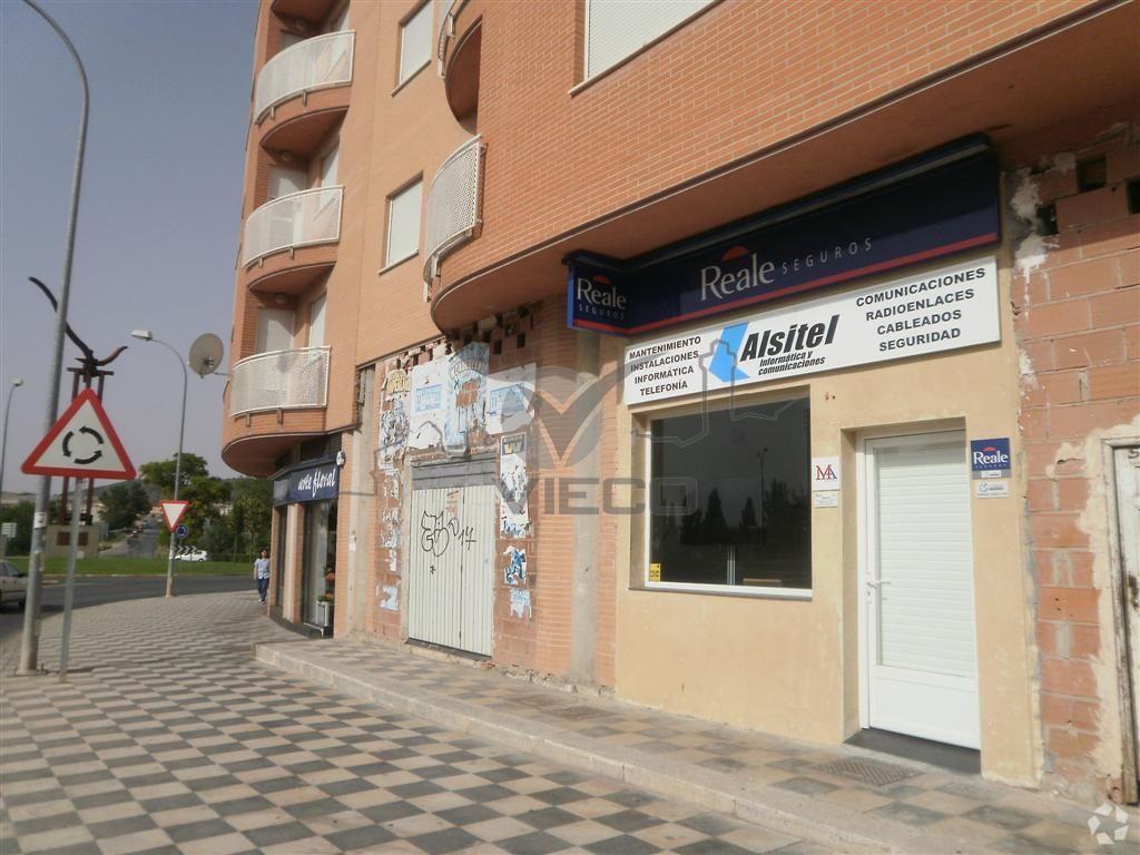 Retail in Cuenca, Cuenca to rent Interior Photo- Image 1 of 2