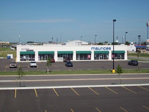 1710-1716 W Reynolds St, Pontiac, IL for rent Building Photo- Image 1 of 2