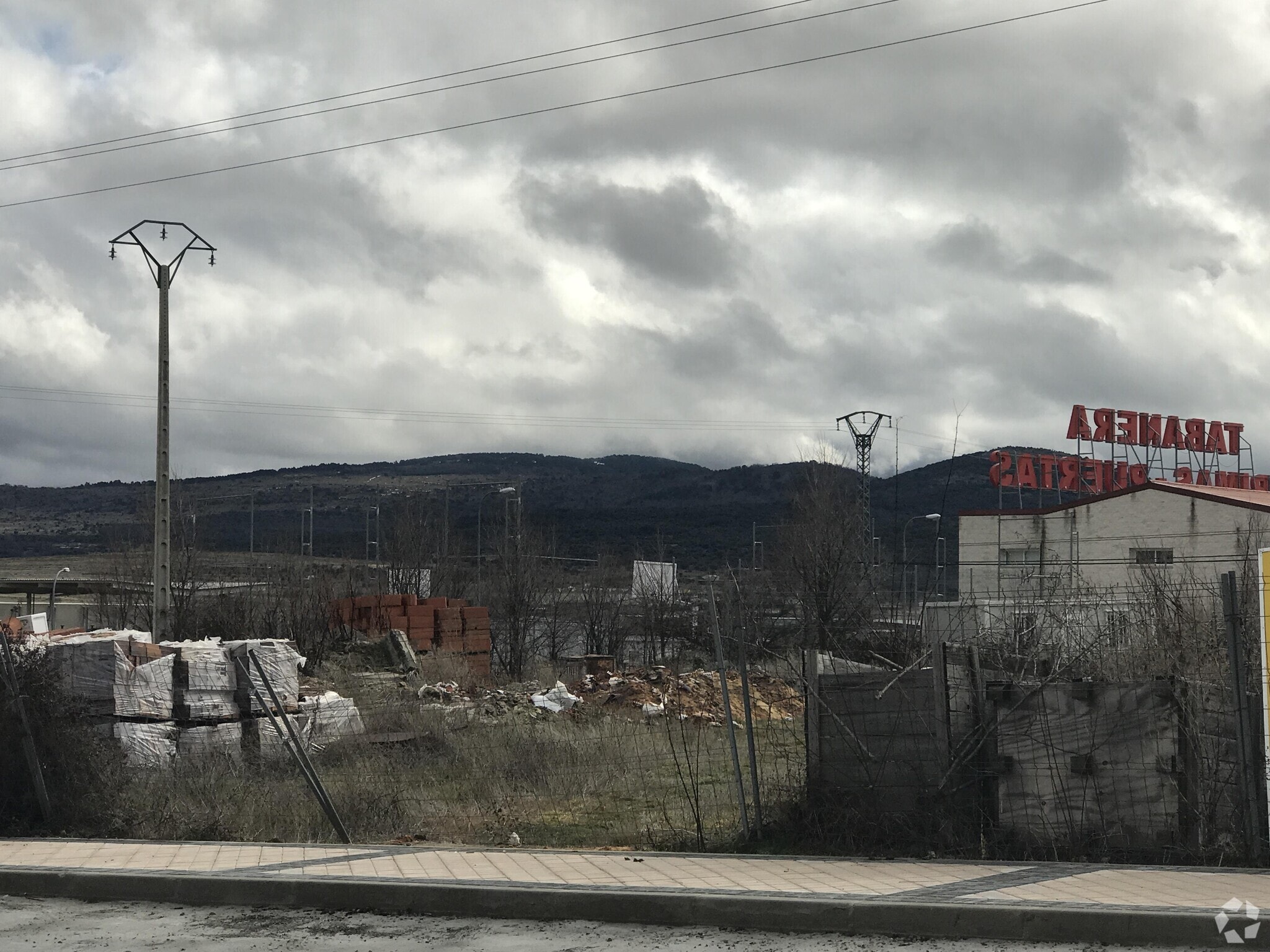 Land in Segovia, Segovia for sale Primary Photo- Image 1 of 2