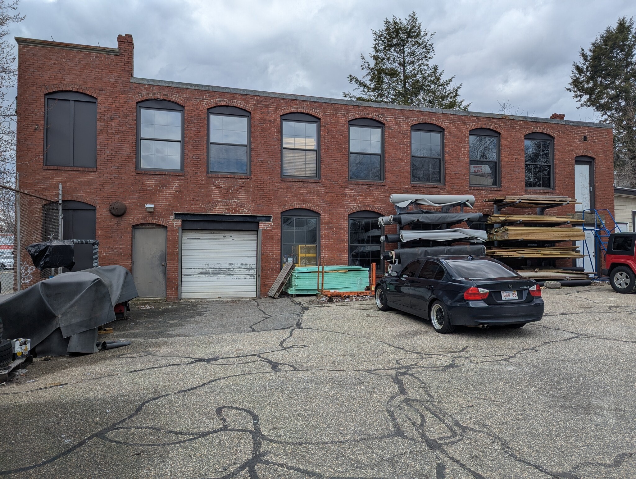 291 River St, Haverhill, MA to rent Building Photo- Image 1 of 5