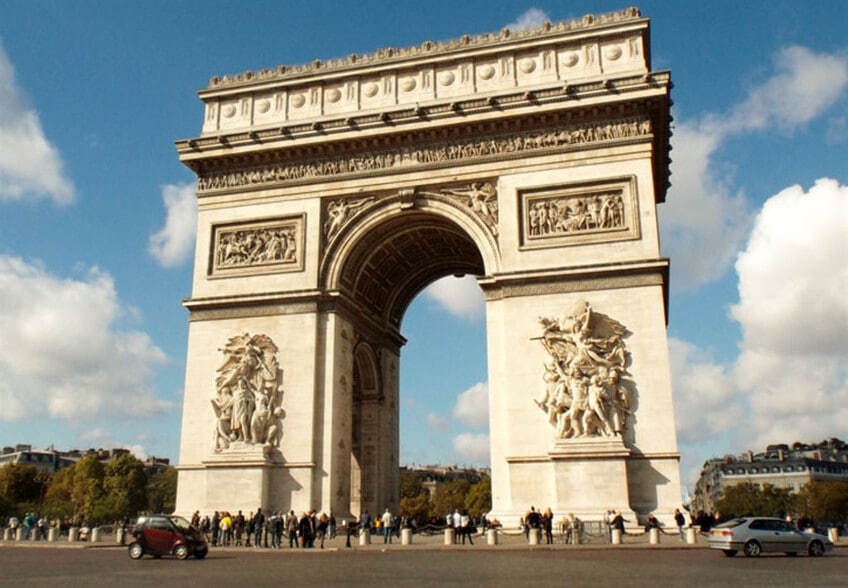 Retail in Paris for sale - Building Photo - Image 1 of 5