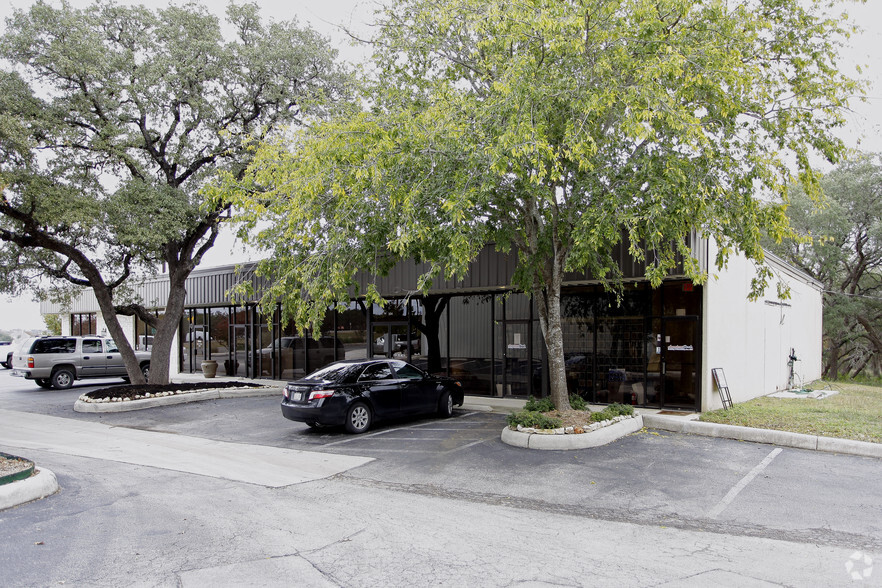 28255 Interstate 10 W, Boerne, TX for sale - Building Photo - Image 1 of 1