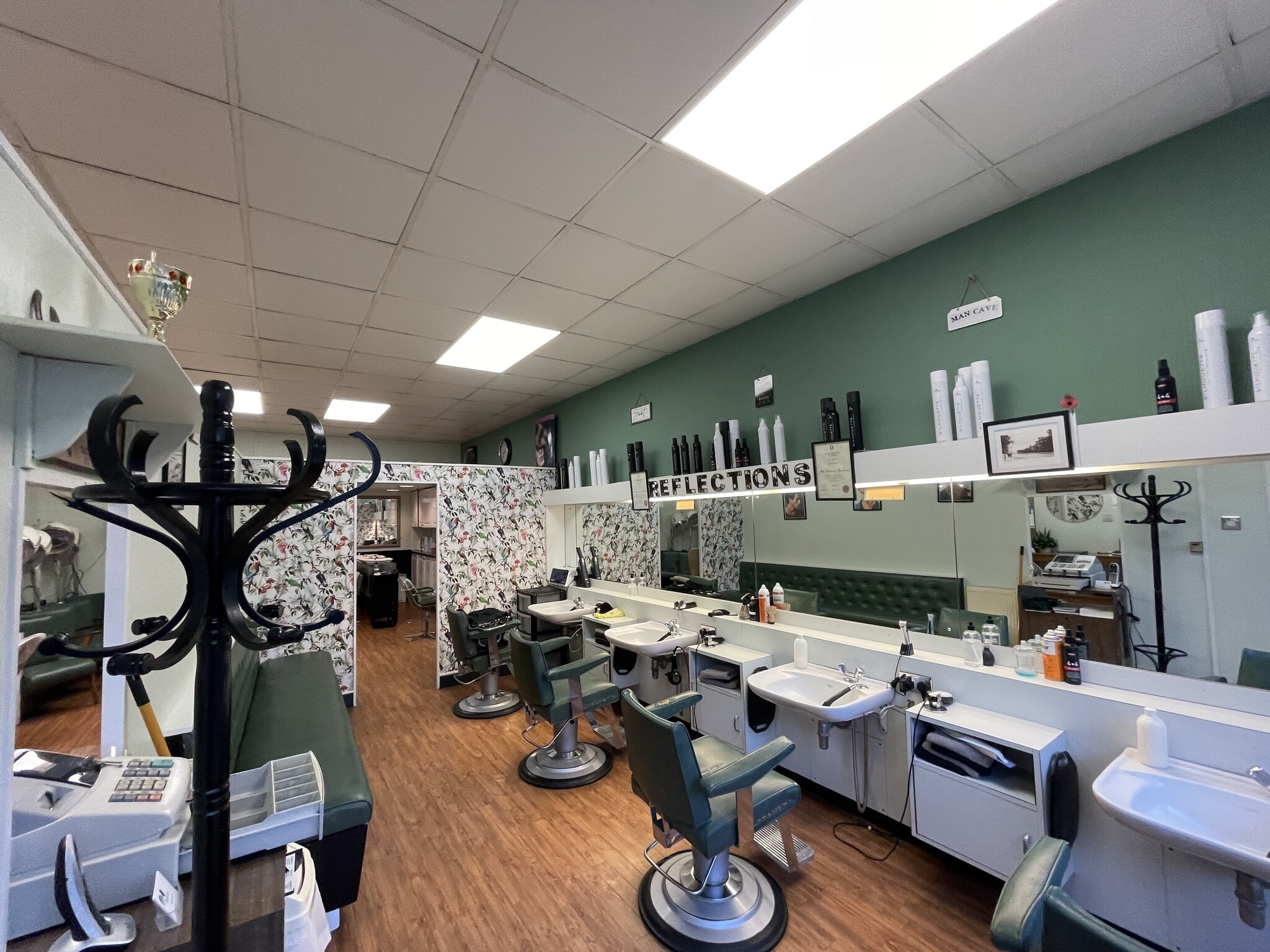 6C Nuxley Rd, Belvedere for sale Building Photo- Image 1 of 1