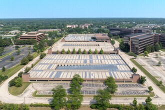 4 Overlook Pt, Lincolnshire, IL - AERIAL map view - Image1