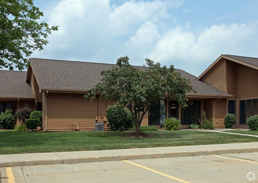 3464 Stellhorn Rd, Fort Wayne, IN for sale - Primary Photo - Image 1 of 2