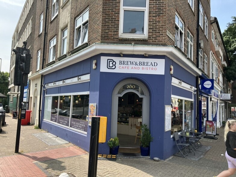 198-200 Terminus Rd, Eastbourne for sale - Building Photo - Image 1 of 6