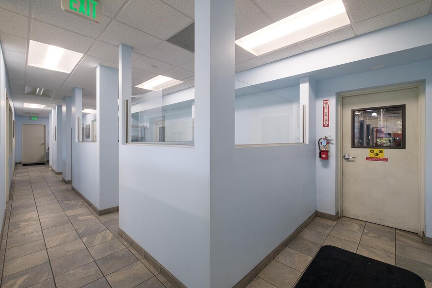 2323 W El Segundo Blvd, Hawthorne, CA for sale - Building Photo - Image 3 of 12