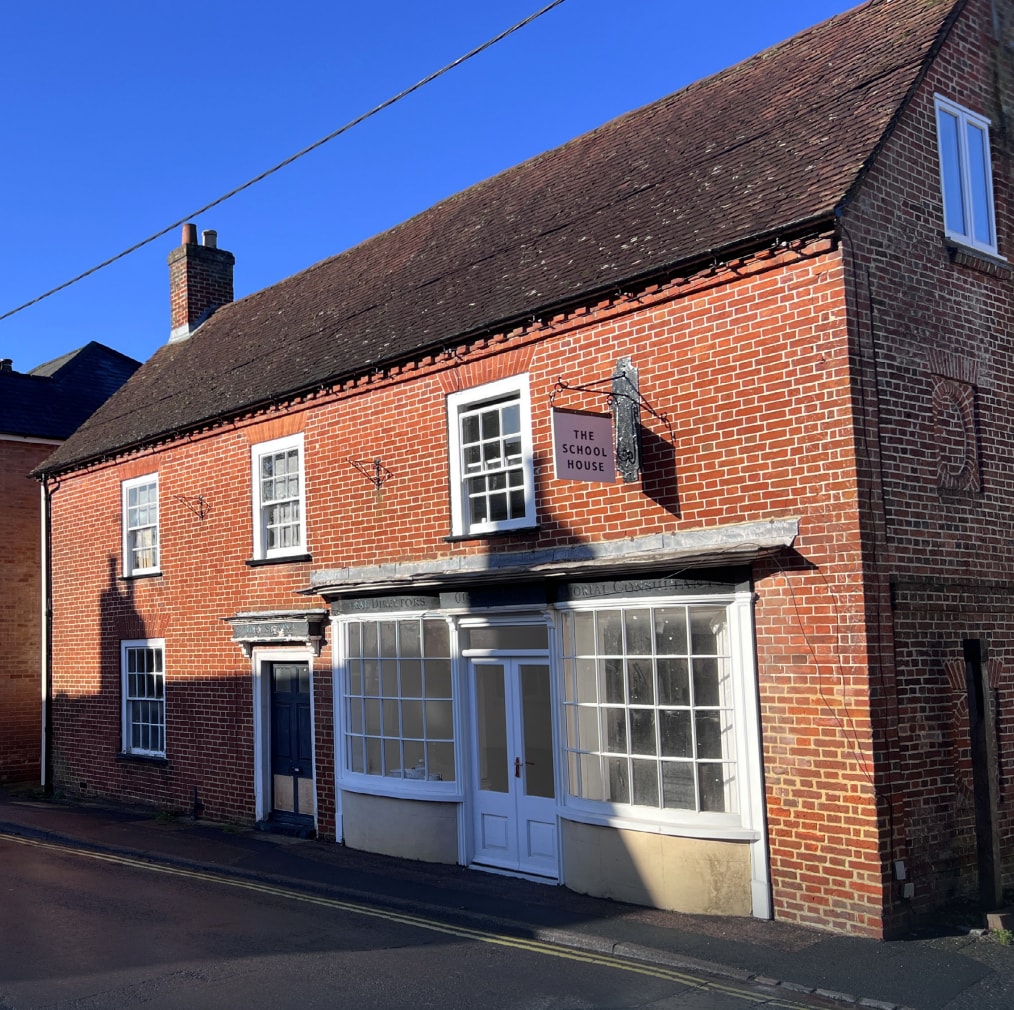 34A Provost St, Fordingbridge for sale Primary Photo- Image 1 of 8