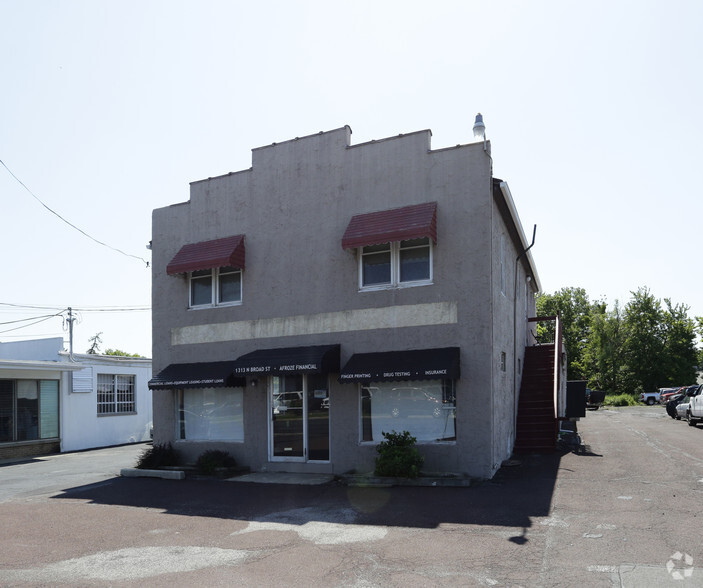 1313 N Broad St, Lansdale, PA for rent - Building Photo - Image 1 of 2